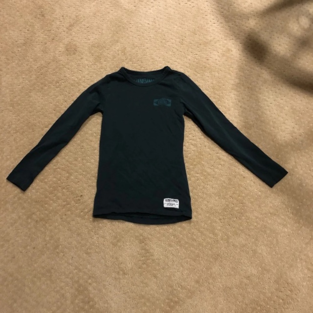 Long sleeve shirt